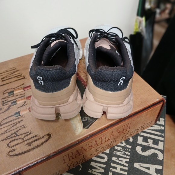 On Running Black and Cream Sneakers - Picture 3 of 5